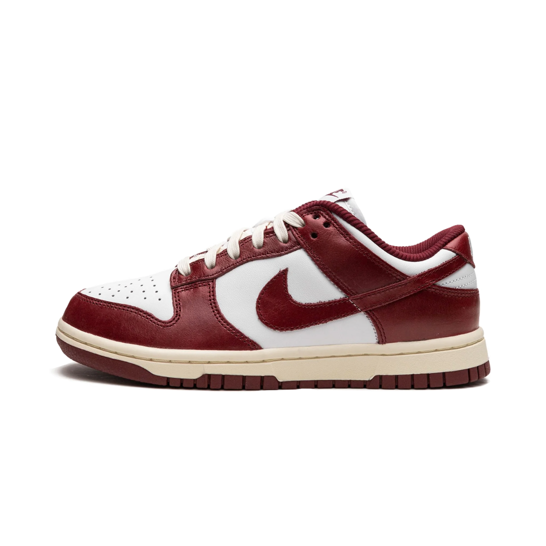 Nike Dunk Low PRM Vintage Team Red