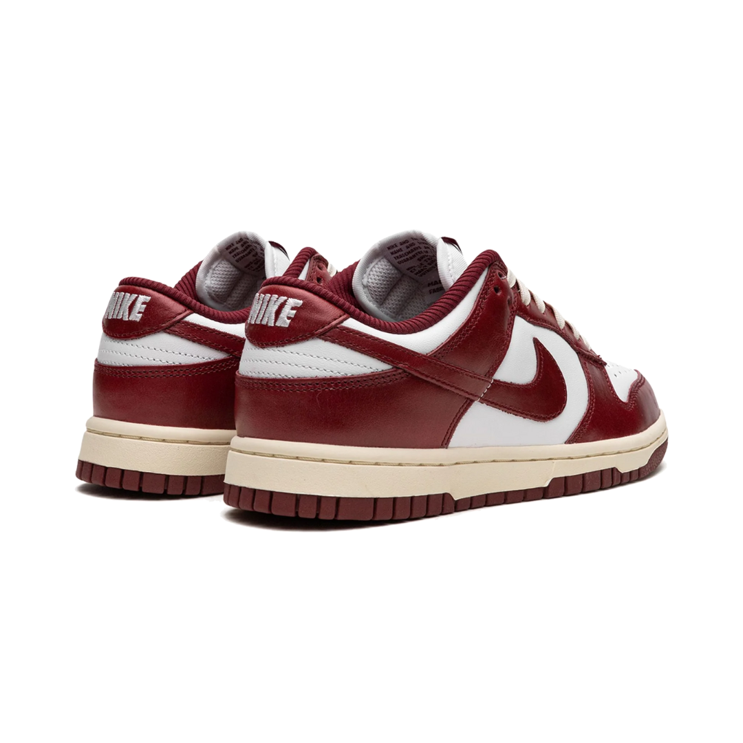 Nike Dunk Low PRM Vintage Team Red