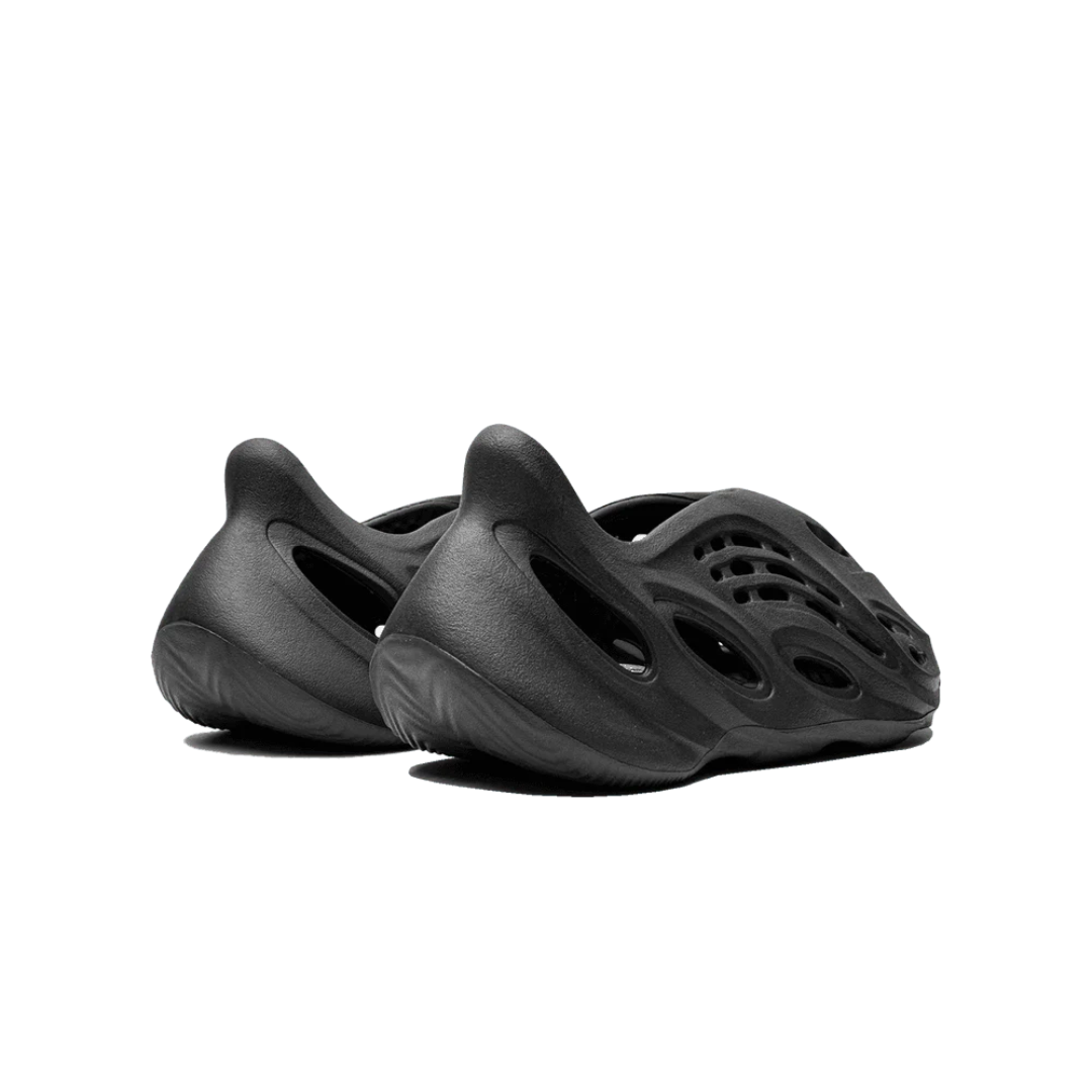 adidas Yeezy Foam RNR Onyx